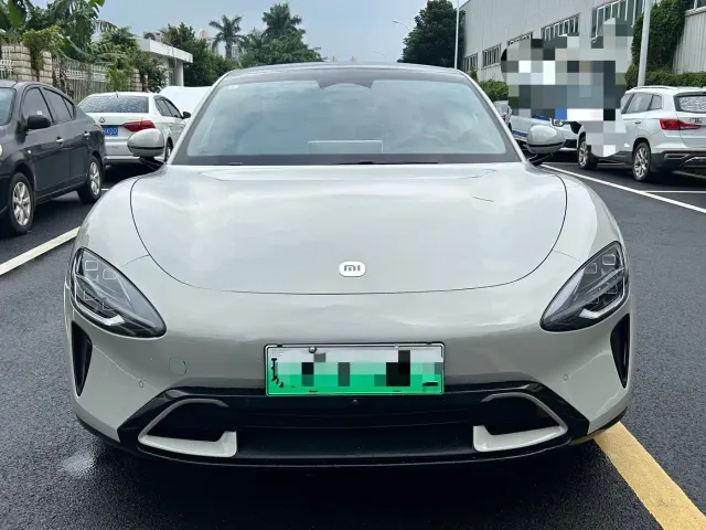 Xiaomi SU7 — Фото автомобиля 2