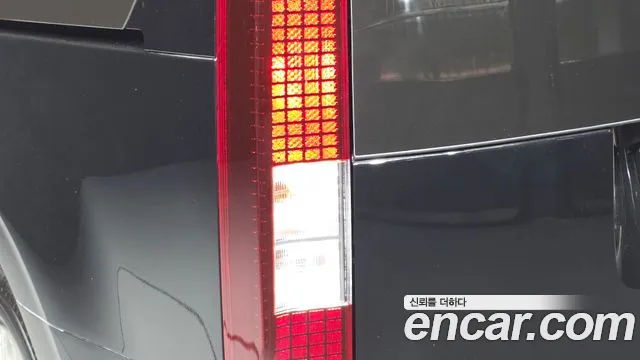 Hyundai Staria — Фото автомобиля 8