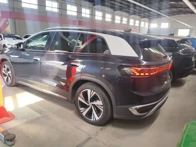 Volkswagen ID.6 Crozz — Фото автомобиля 4