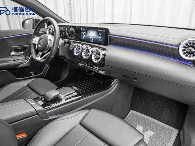 Mercedes-Benz A-Class — Фото автомобиля 19