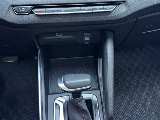 Geely Vision X3 — Фото автомобиля 10