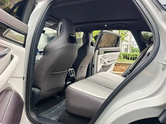 BYD Song PLUS — Фото автомобиля 9