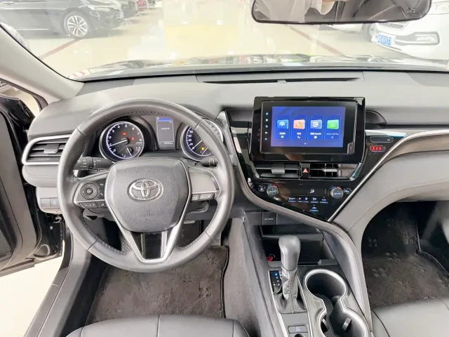 Toyota Camry — Фото автомобиля 15
