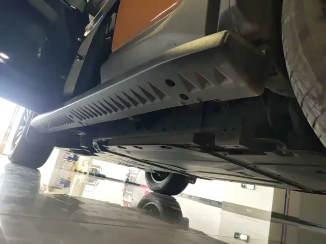 BYD FangChengBao Leopard 5 — Фото автомобиля 21