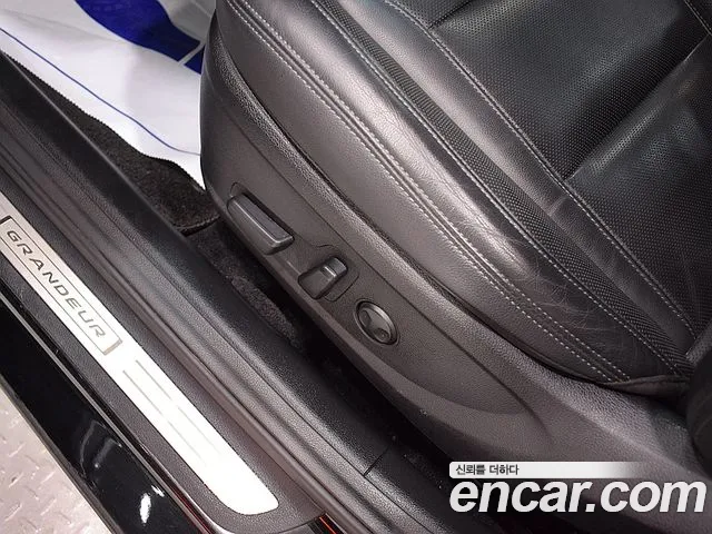 Hyundai Grandeur Grandeur (New) — Фото автомобиля 12