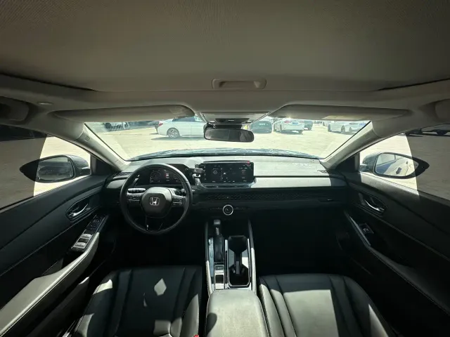 Honda Accord — Фото автомобиля 15