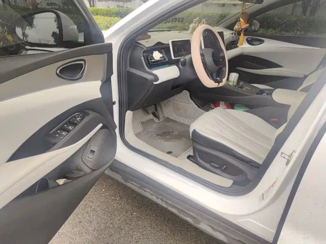 BYD Seal 06 — Фото автомобиля 13