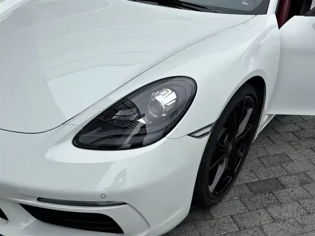 Porsche 718 — Фото автомобиля 10