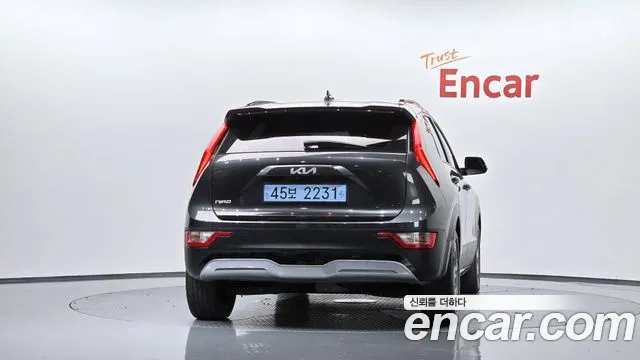 Kia Niro New — Фото автомобиля 4