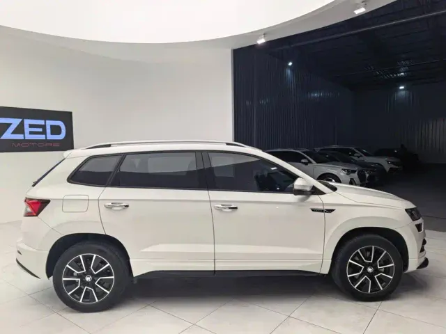 Skoda Karoq — Фото автомобиля 2