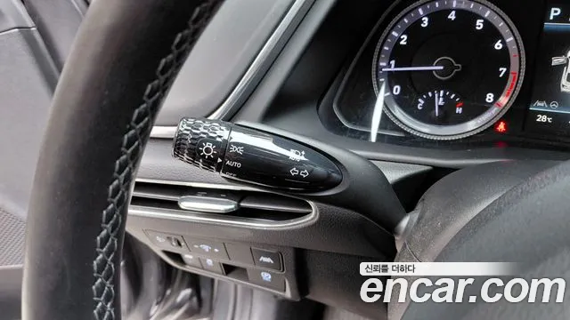 Hyundai Sonata Sonata (DN8) 2.0 LPG(Для проката) — Фото автомобиля 27