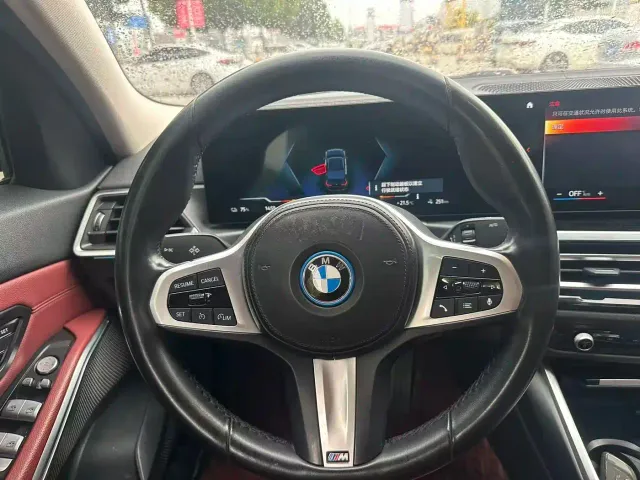 BMW i3 — Фото автомобиля 7