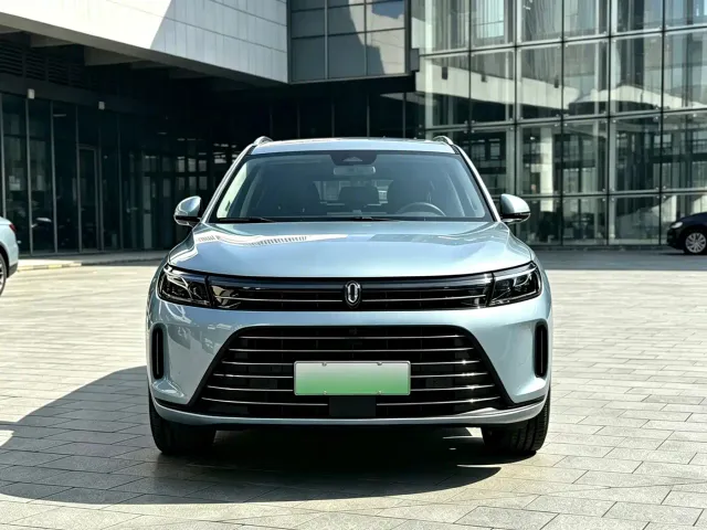 Aito M7 — Фото автомобиля 2