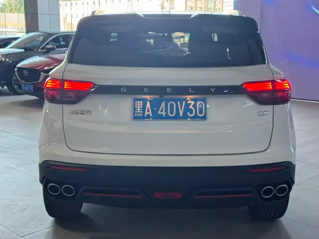 Geely Binyue — Фото автомобиля 4