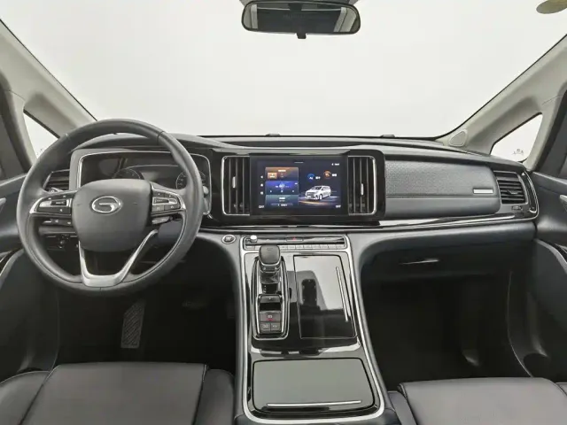 GAC Trumpchi M8 — Фото автомобиля 5