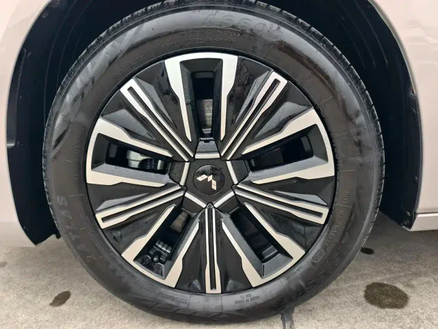 Wuling Starlight 730 — Фото автомобиля 20