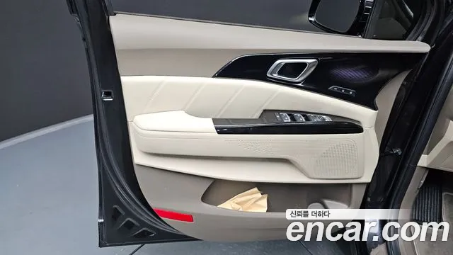 Kia Canival Carnival 4 поколение Бензин 9 мест Signature — Фото автомобиля 24