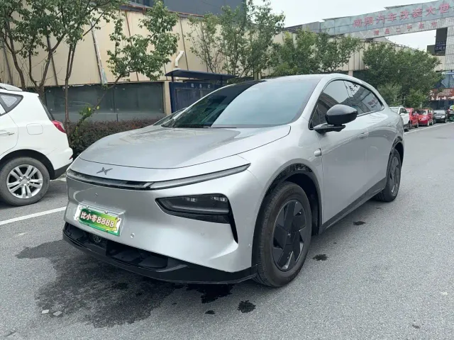 Фотография автомобиля — Xpeng G7