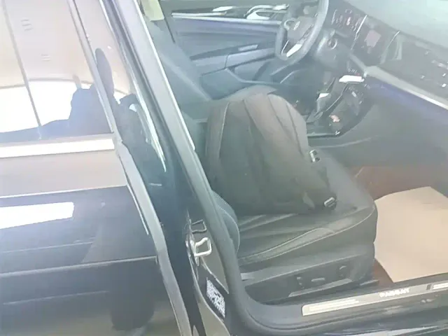 Volkswagen Passat — Фото автомобиля 24