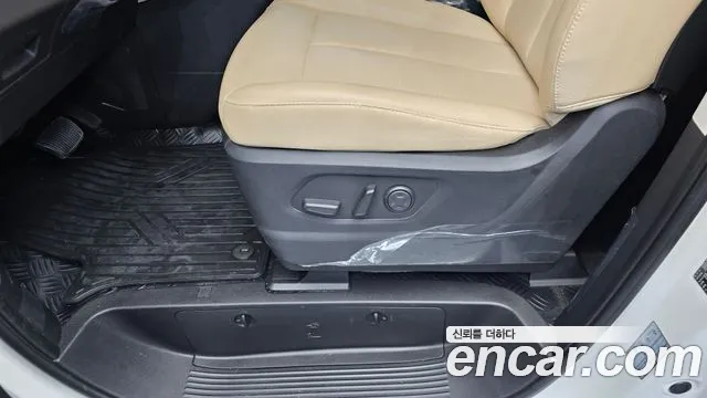 Hyundai Staria New — Фото автомобиля 29