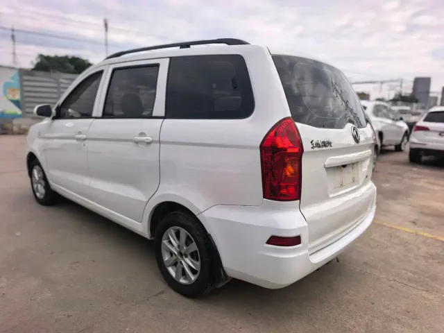 DFSK Fengguang 330 — Фото автомобиля 4