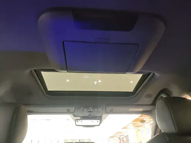 Toyota Sienna — Фото автомобиля 17