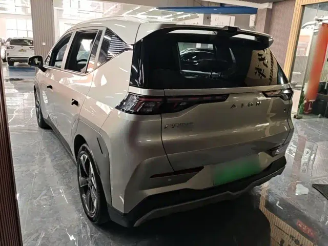 GAC Aion Y — Фото автомобиля 4
