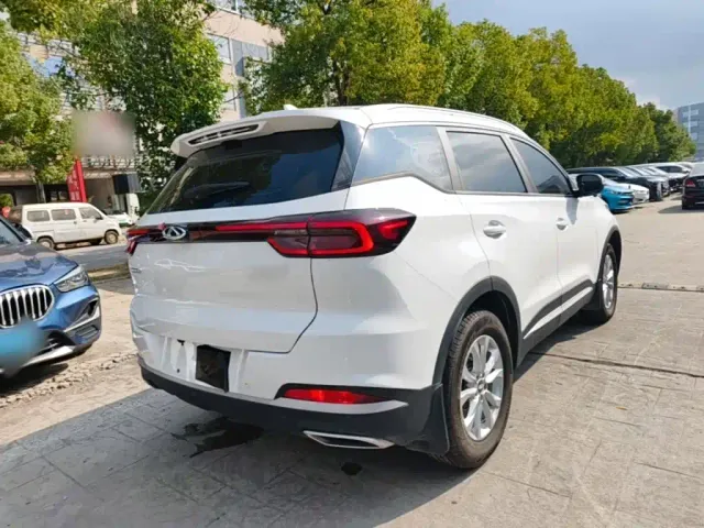 Chery Tiggo 7 — Фото автомобиля 6