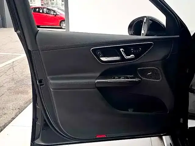 Mercedes-Benz GLC-Class — Фото автомобиля 12