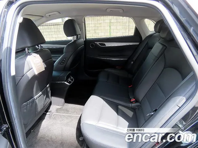 Hyundai Grandeur Grandeur (New) — Фото автомобиля 11