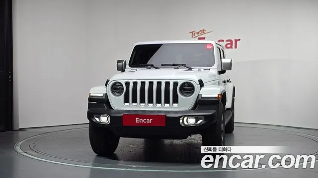 Jeep Wrangler JL — Фото автомобиля 3