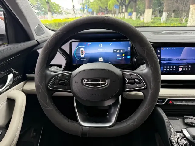 Geely Xingyue L — Фото автомобиля 11