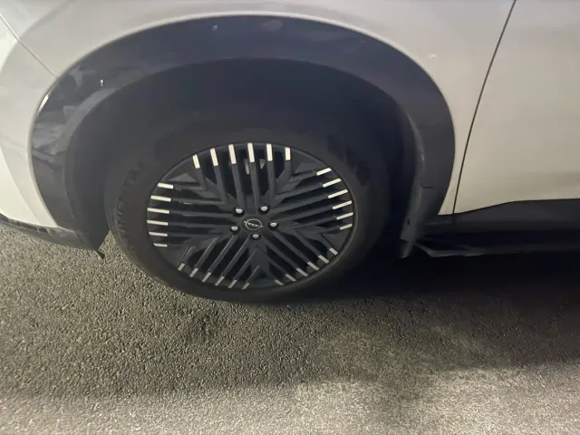 Nissan Terra — Фото автомобиля 3