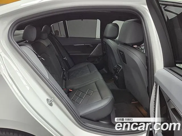 BMW 5-Series 5 серия (G60) 530i xDrive M Sport — Фото автомобиля 15