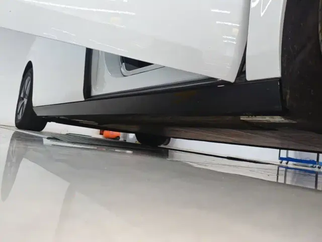 Li Auto MEGA — Фото автомобиля 20