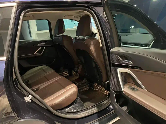 BMW X1 — Фото автомобиля 10