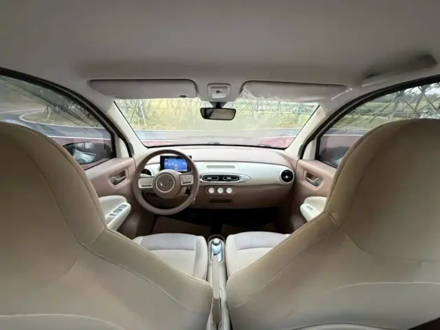 Wuling Hongguang Mini EV — Фото автомобиля 12