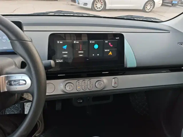 Changan Lumin — Фото автомобиля 12