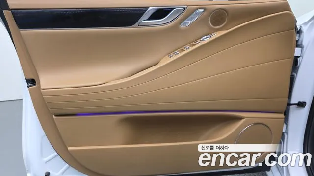 Genesis G80 Бензин 2.5 турбо AWD — Фото автомобиля 23