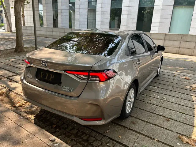 Toyota Corolla — Фото автомобиля 4