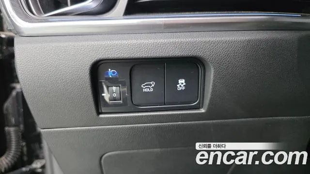 Kia Sorento Новый Sorento 4 поколение Бензин 2.5T 2WD — Фото автомобиля 12