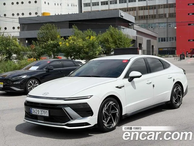 Фотография автомобиля — Hyundai Sonata DN8