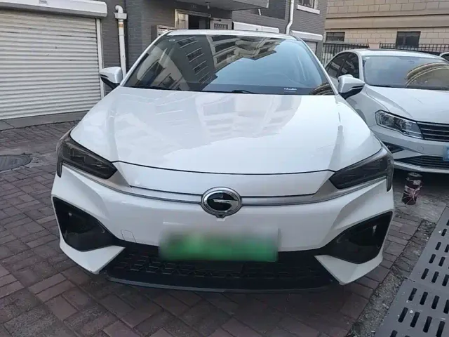 GAC Aion S — Фото автомобиля 2
