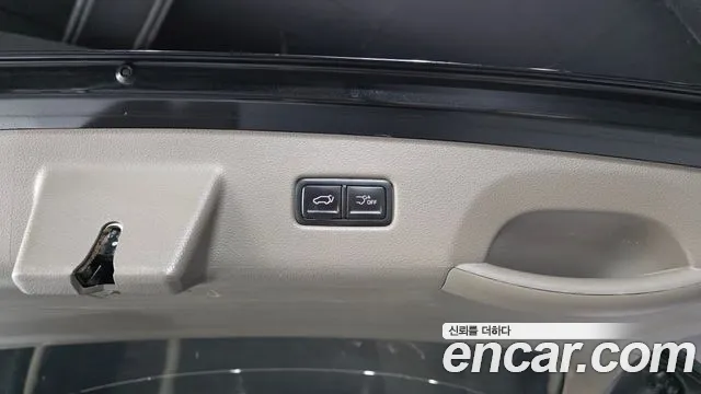Kia Carnival 4th Gen — Фото автомобиля 22