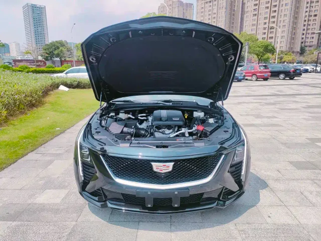 Cadillac CT5 — Фото автомобиля 11