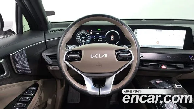 Kia K8 — Фото автомобиля 18