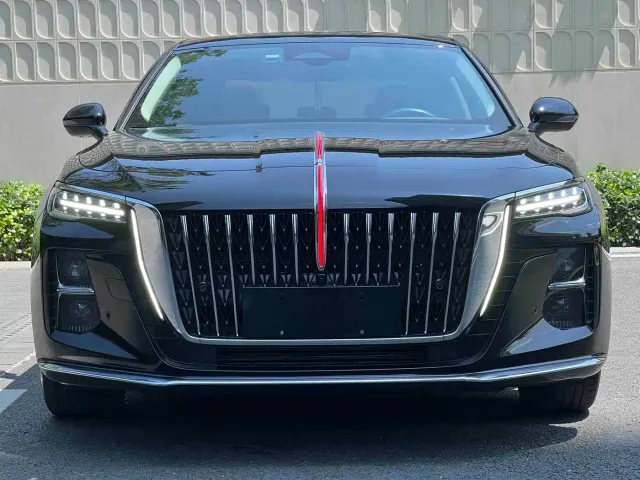 Hongqi H5 — Фото автомобиля 2