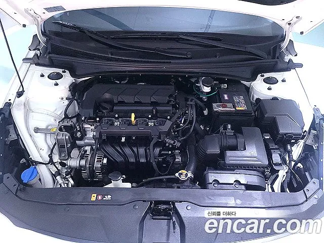 Hyundai AVANTE Avante (CN7) — Фото автомобиля 6