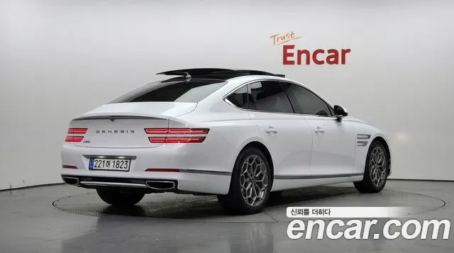 Genesis G80 RG3 — Фото автомобиля 2