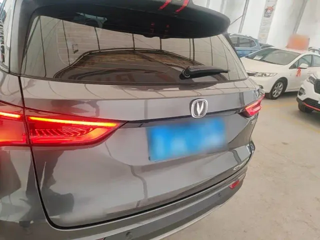 Changan CS75 Plus — Фото автомобиля 5